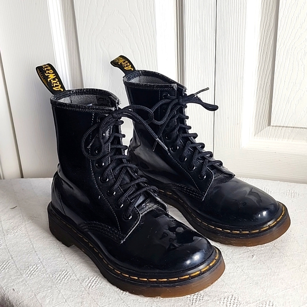 Women's Dr Martens Black Boots Size 6
